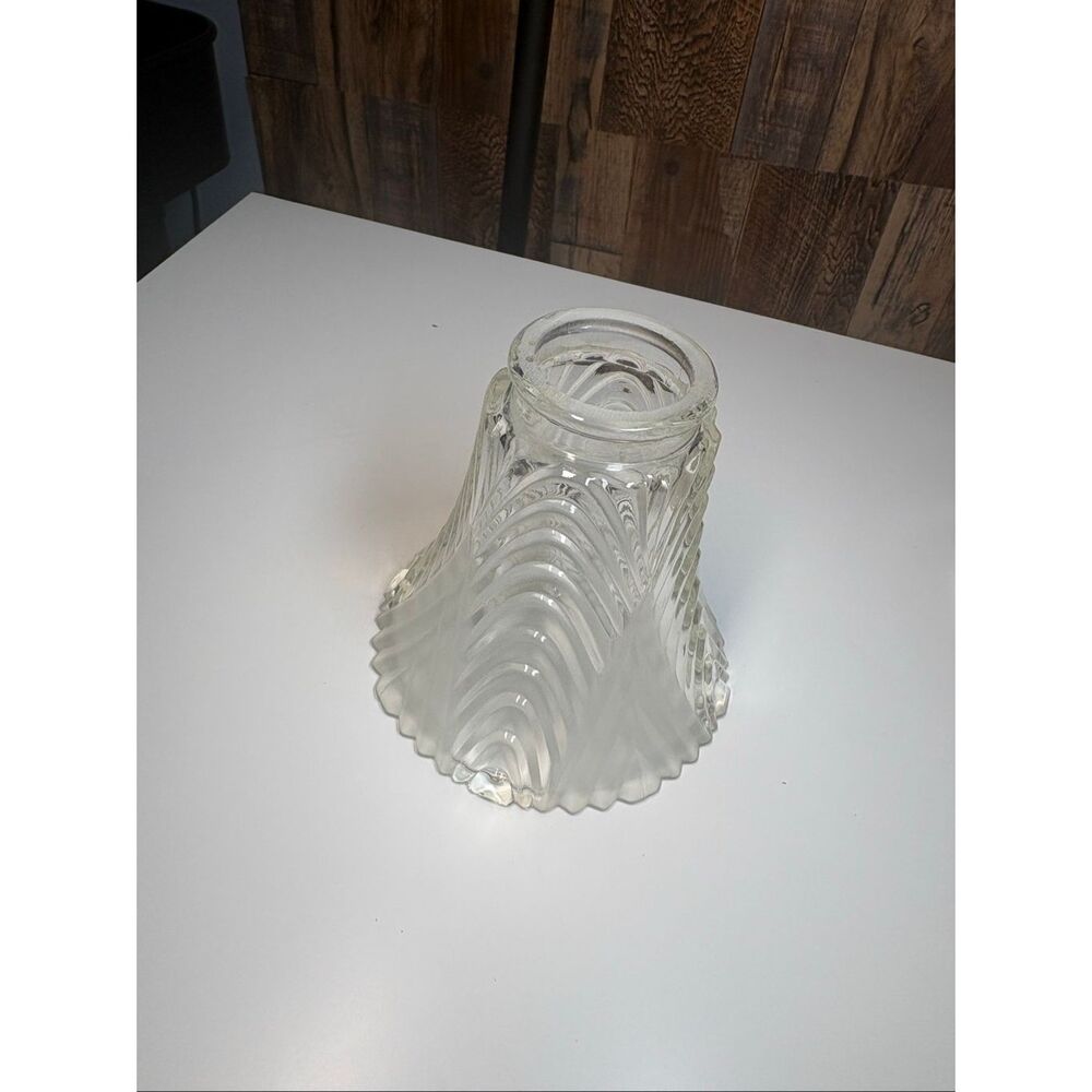 Vintage Art Deco Frosted Clear Glass Lamp Shade Chevron Pattern fairy lamp top